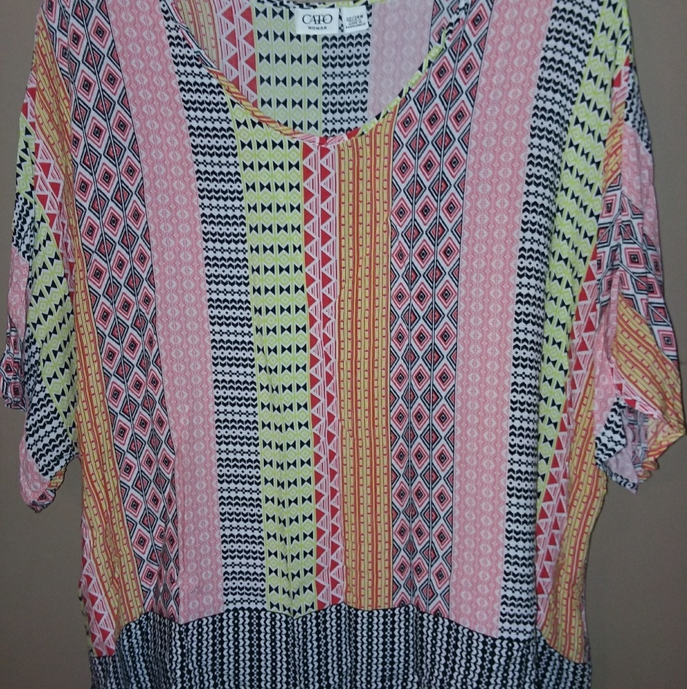 💲5/$25💲Cato Ladies Blouse Size 22/24W